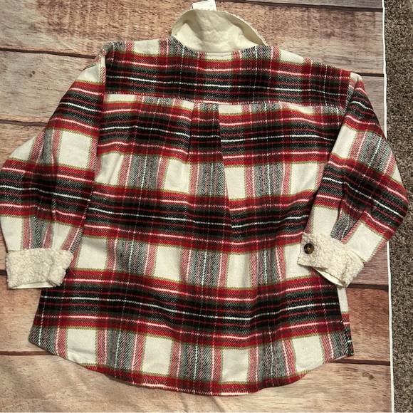 Women’s Plus Size Davi & Dani 2XL Shacket Oversized - Picture 6 of 7